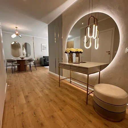 Zurawie Apartment Gdansk