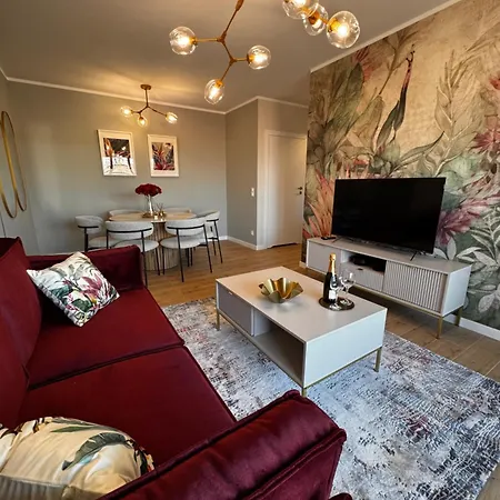 Zurawie Apartment
