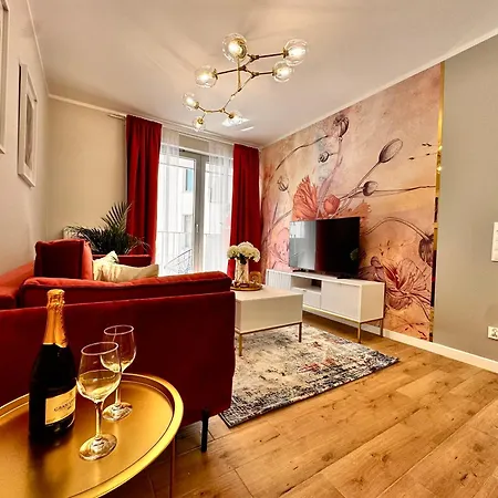 Апартаменты Zurawie *