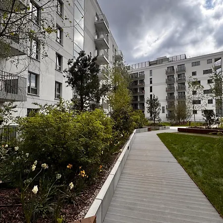 Zurawie Apartment