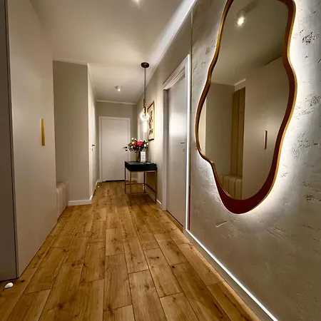 Apartment Zurawie *