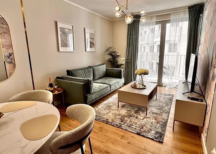 Zurawie アパート